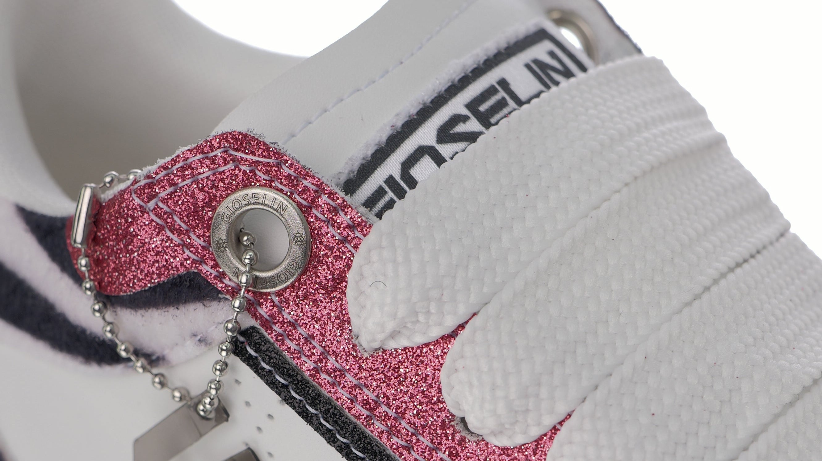 Scarpa STAR di Gioselin: la sneaker che ridefinisce lo stile!