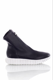 Light Black