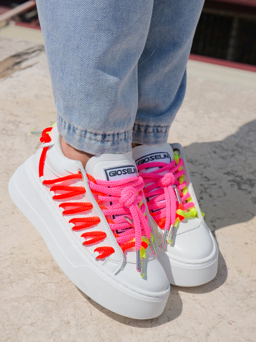Load image 1 in gallery view. SPAZIALE AW - Multicolor White