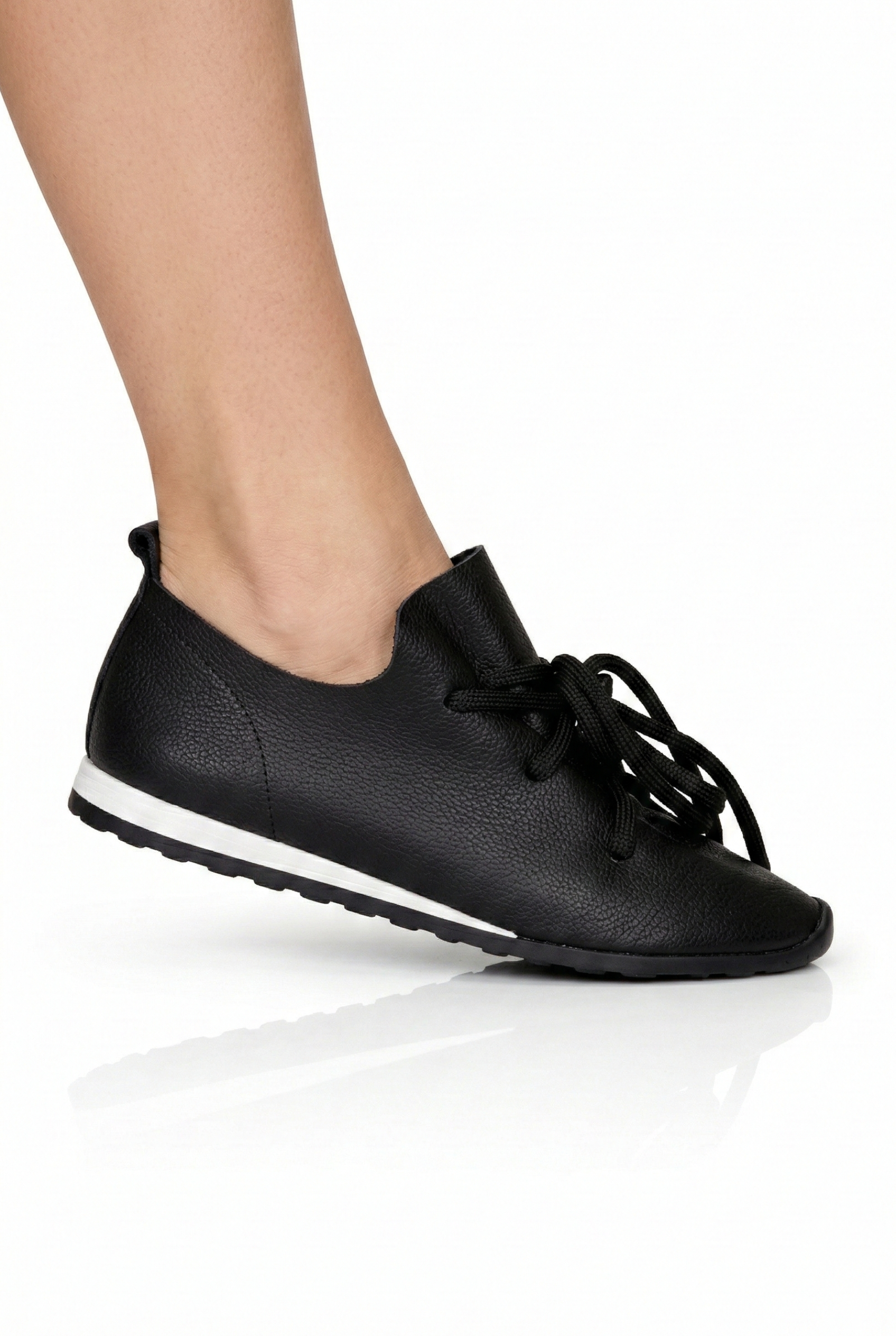 Kick Dollar Black