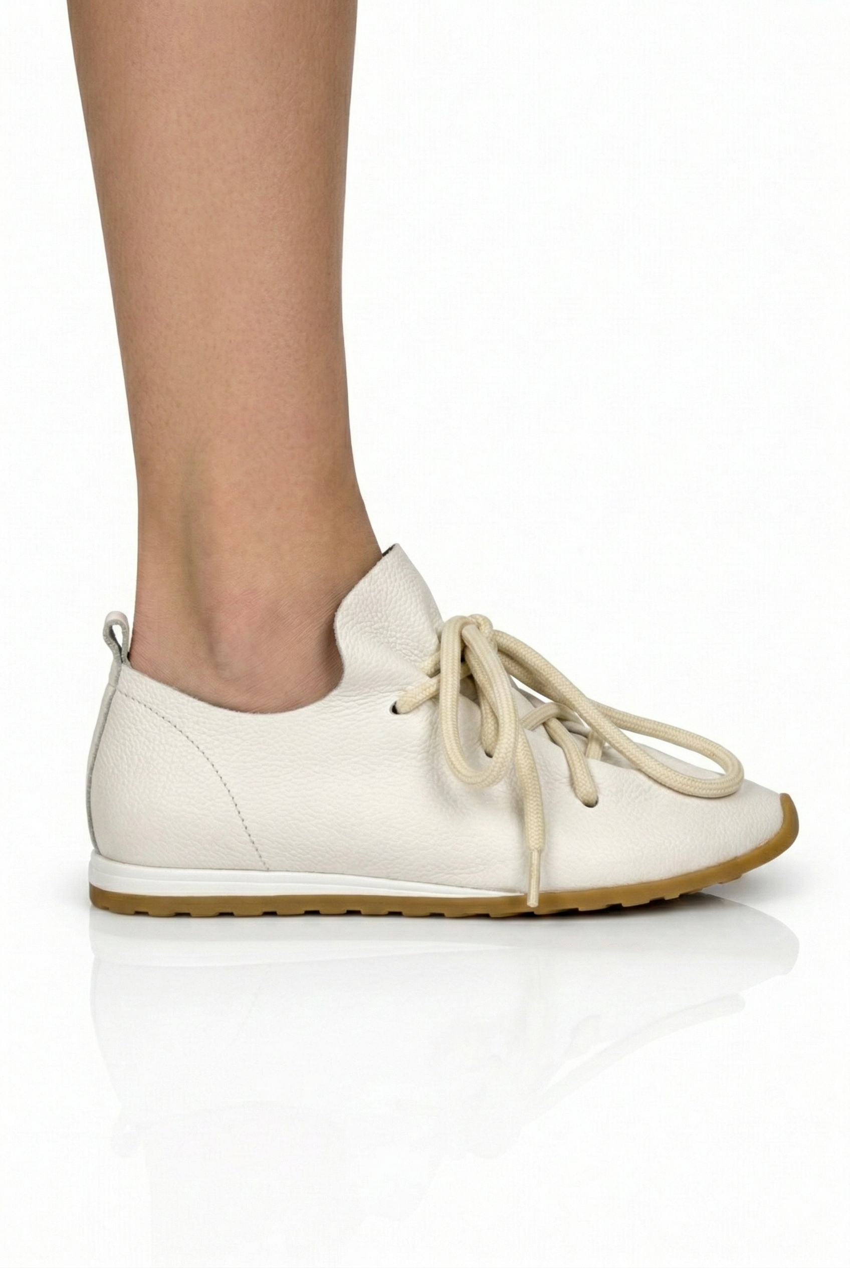 Kick Dollar White