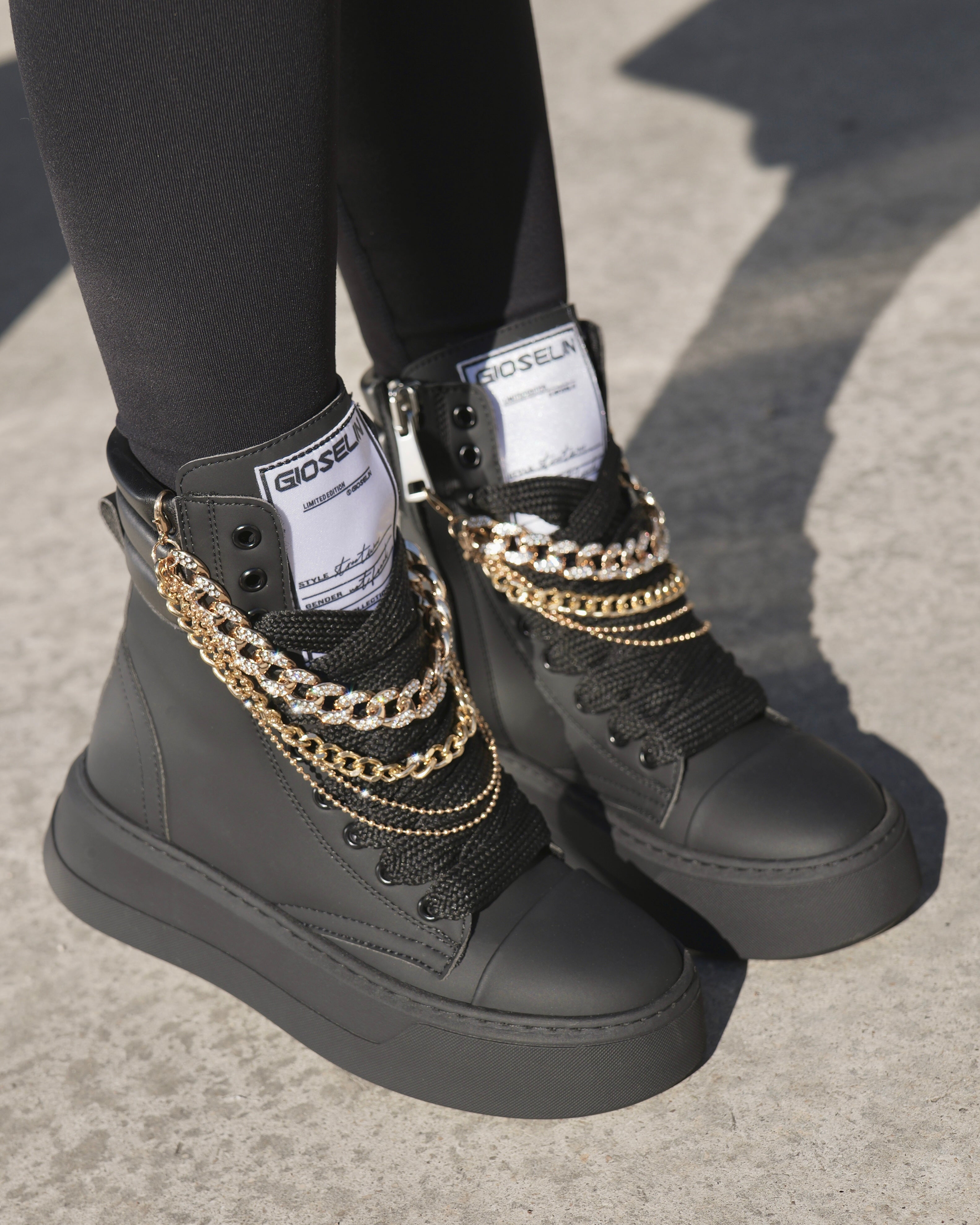 Nit-up Black Necklace