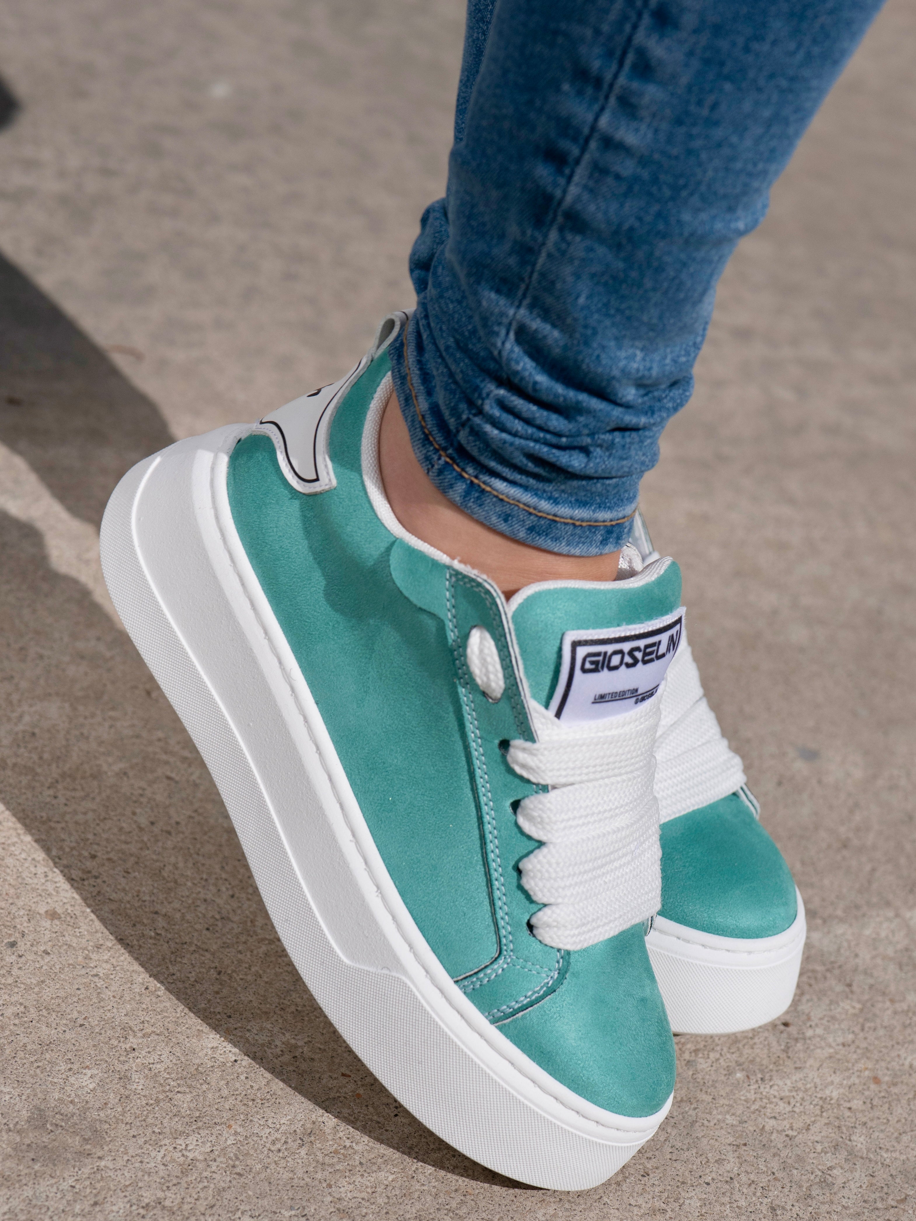 Chunky Emerald Green