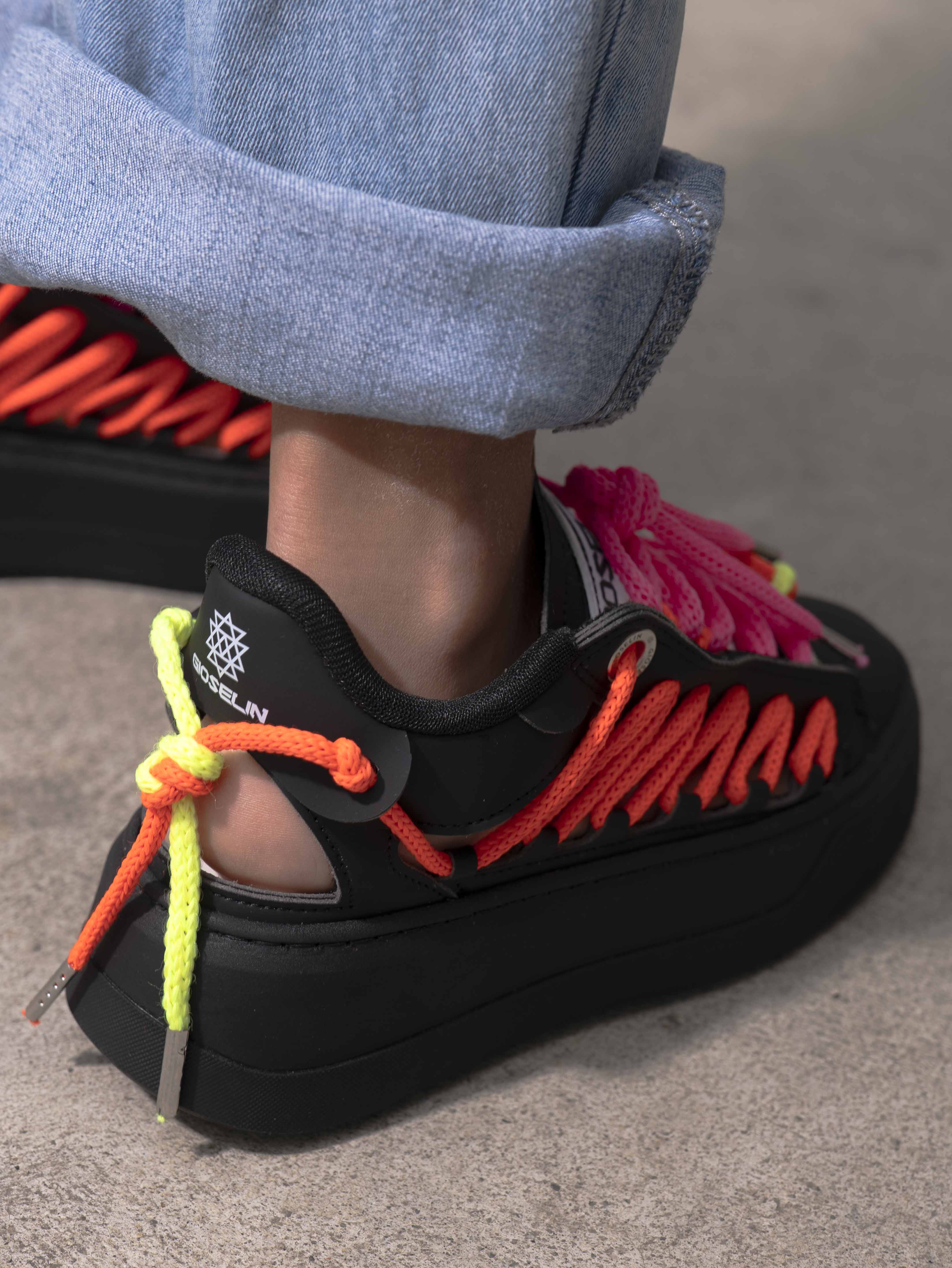 Space Multicolor Black