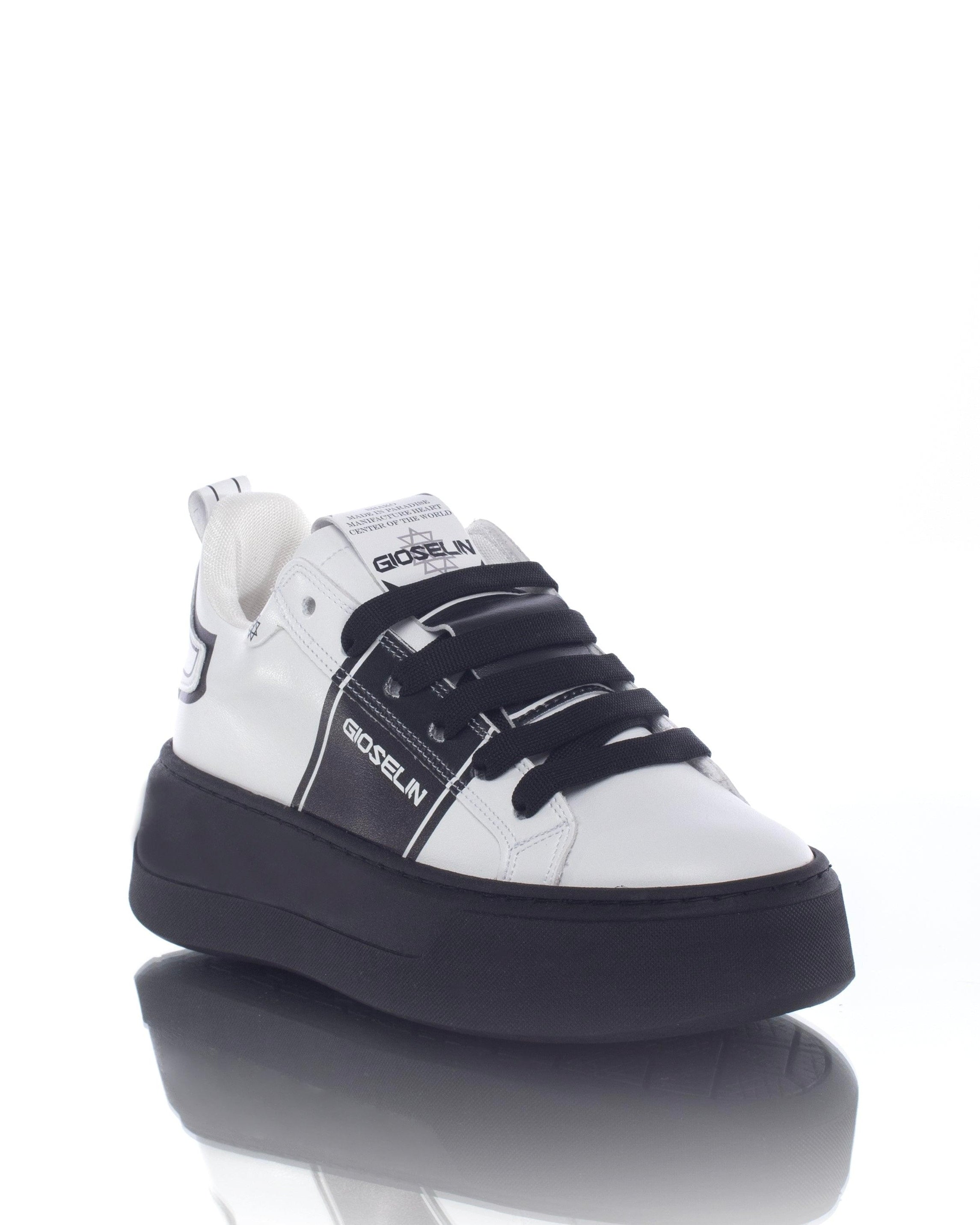 Shako White/Black