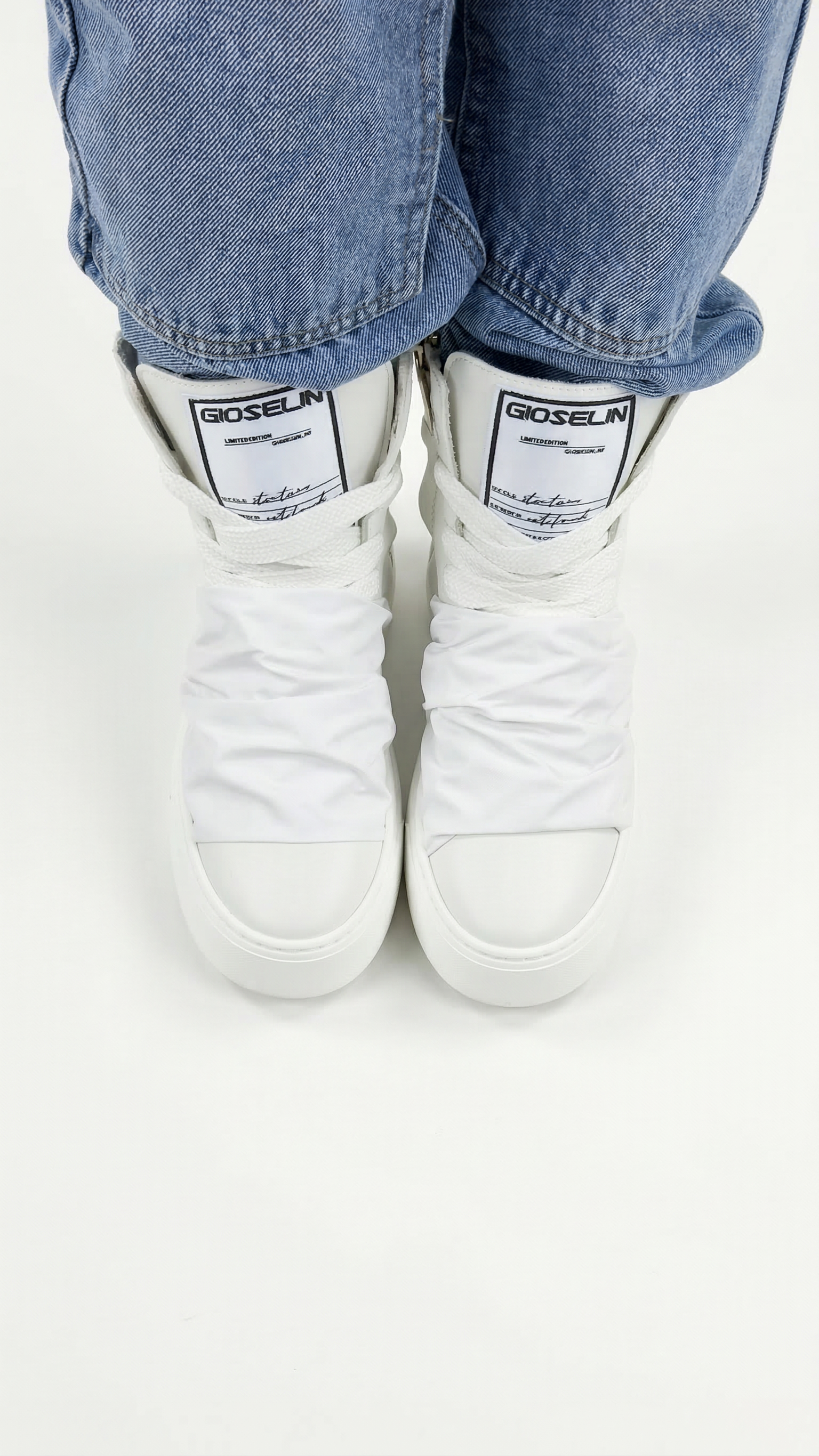 Nit-up MASK White