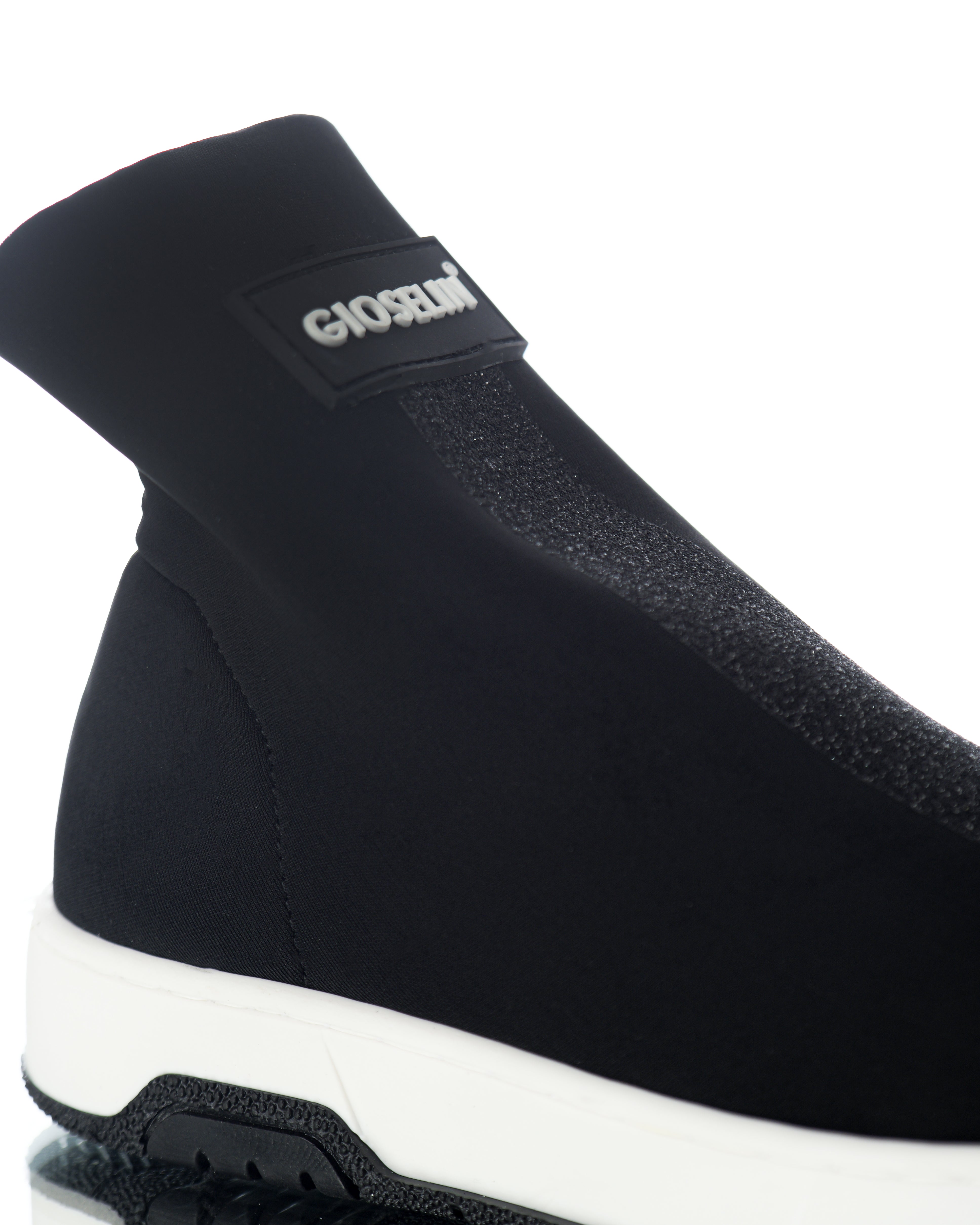 Light Glitter Baby Black